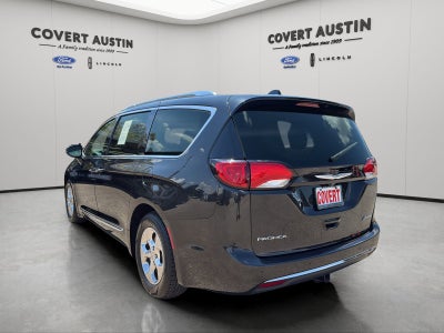 2018 Chrysler Pacifica Hybrid Limited