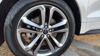 2018 Ford Edge Sport