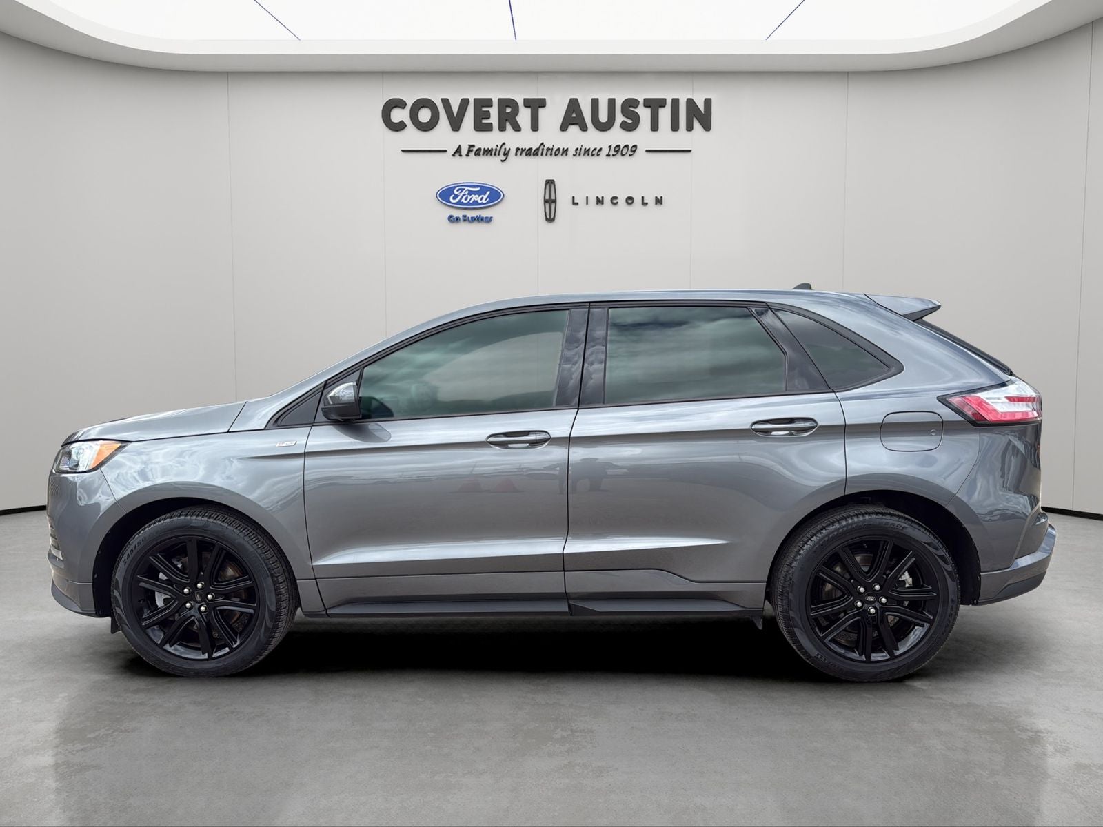 2023 Ford Edge ST Line
