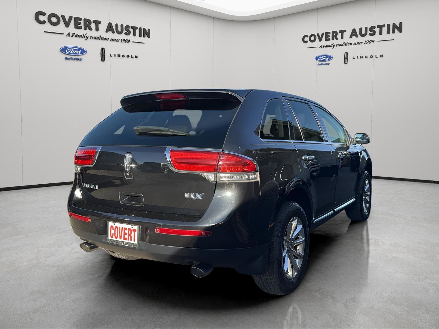 2015 Lincoln MKX Base