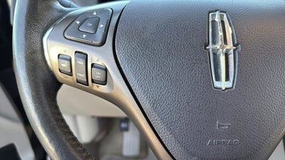 2015 Lincoln MKX Base