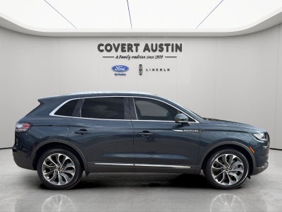 2023 Lincoln Nautilus Reserve