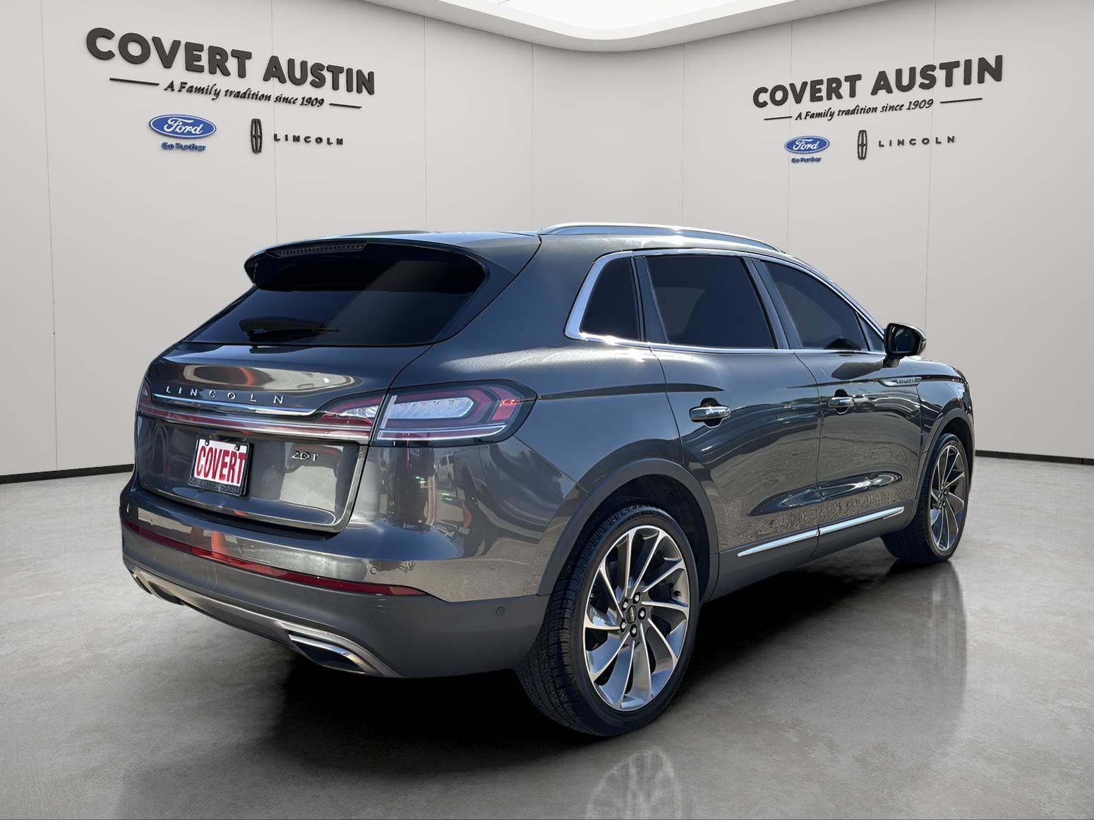 2020 Lincoln Nautilus Reserve