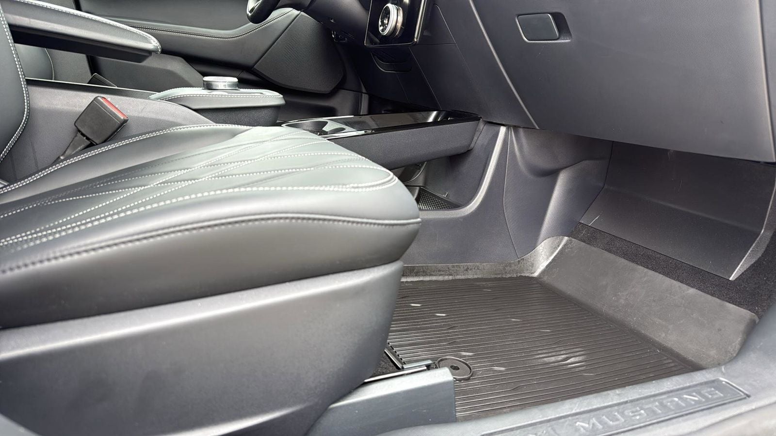 2024 Ford Mustang Mach-E Select