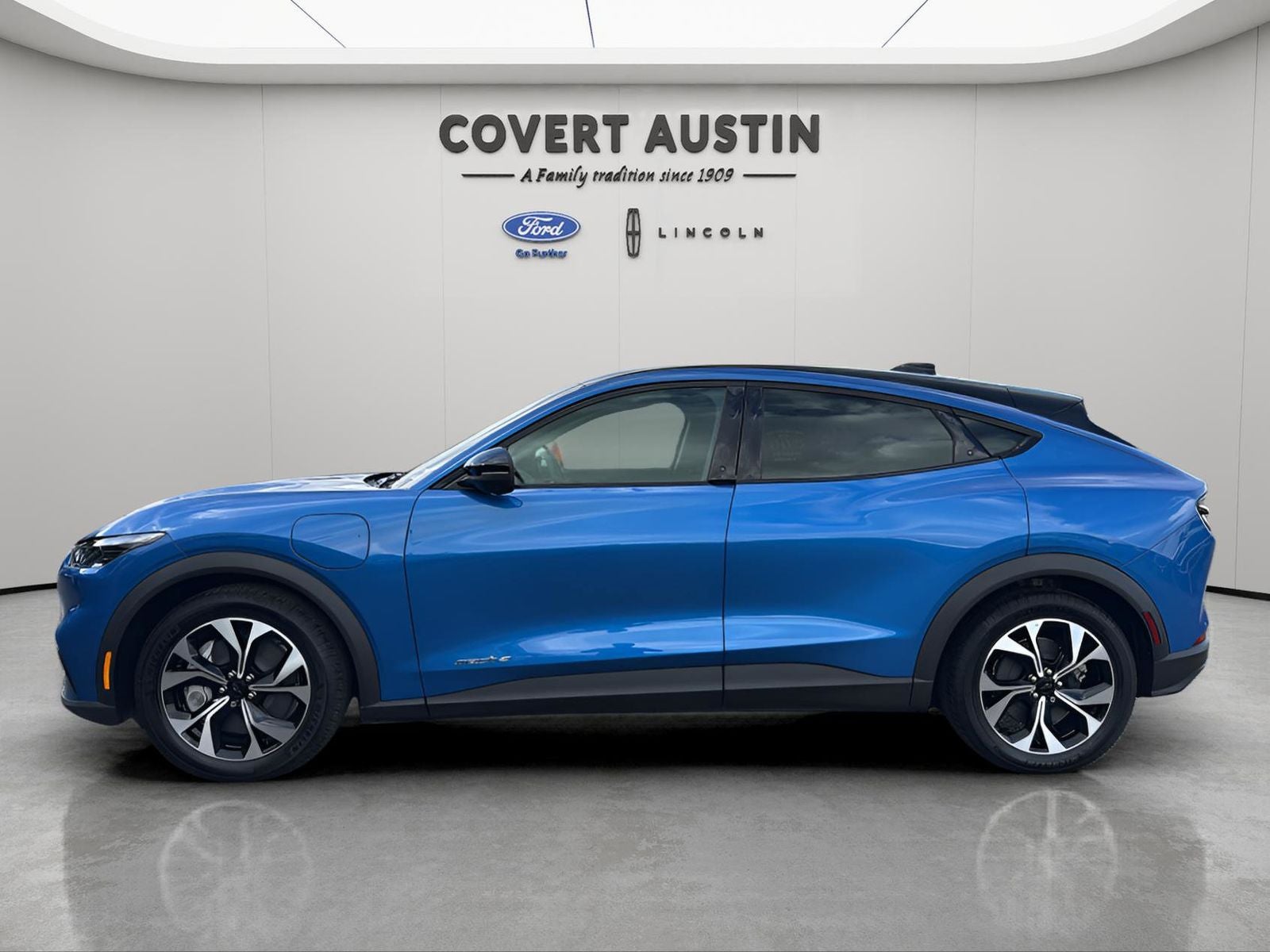 Used 2025 Ford Mustang Mach-E Select RWD with VIN 3FMTK1R46SMA32014 for sale in Austin, TX