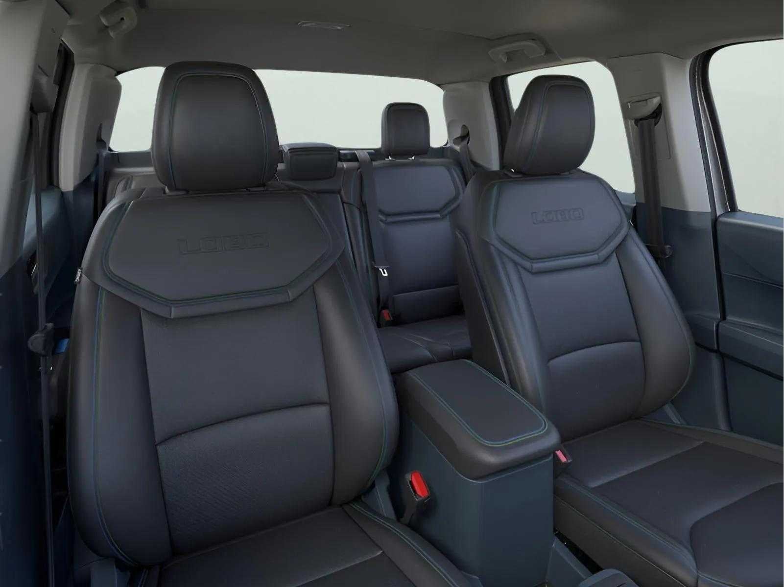 2026 Ford Maverick Lobo Standard