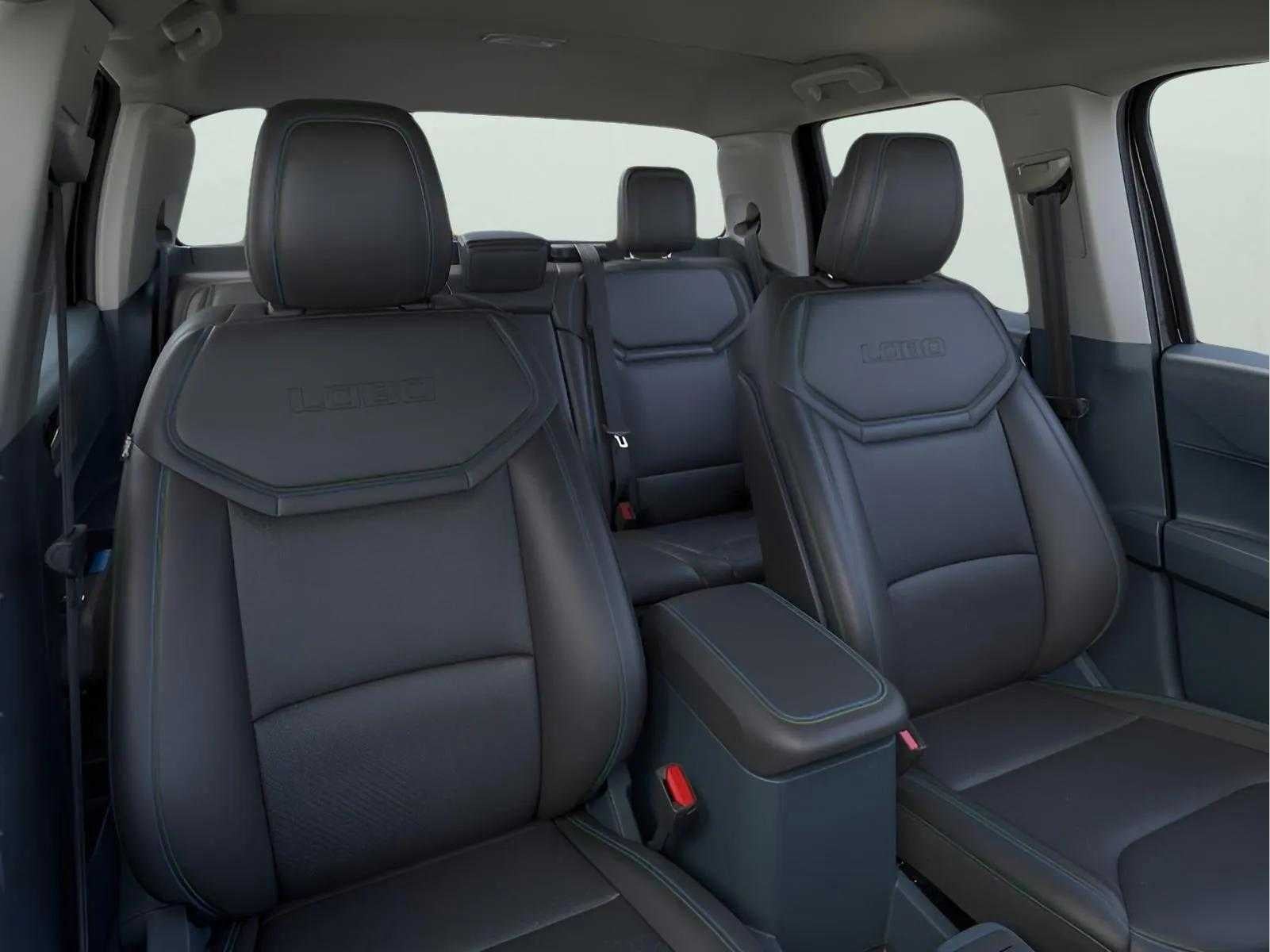 2026 Ford Maverick Lobo Standard