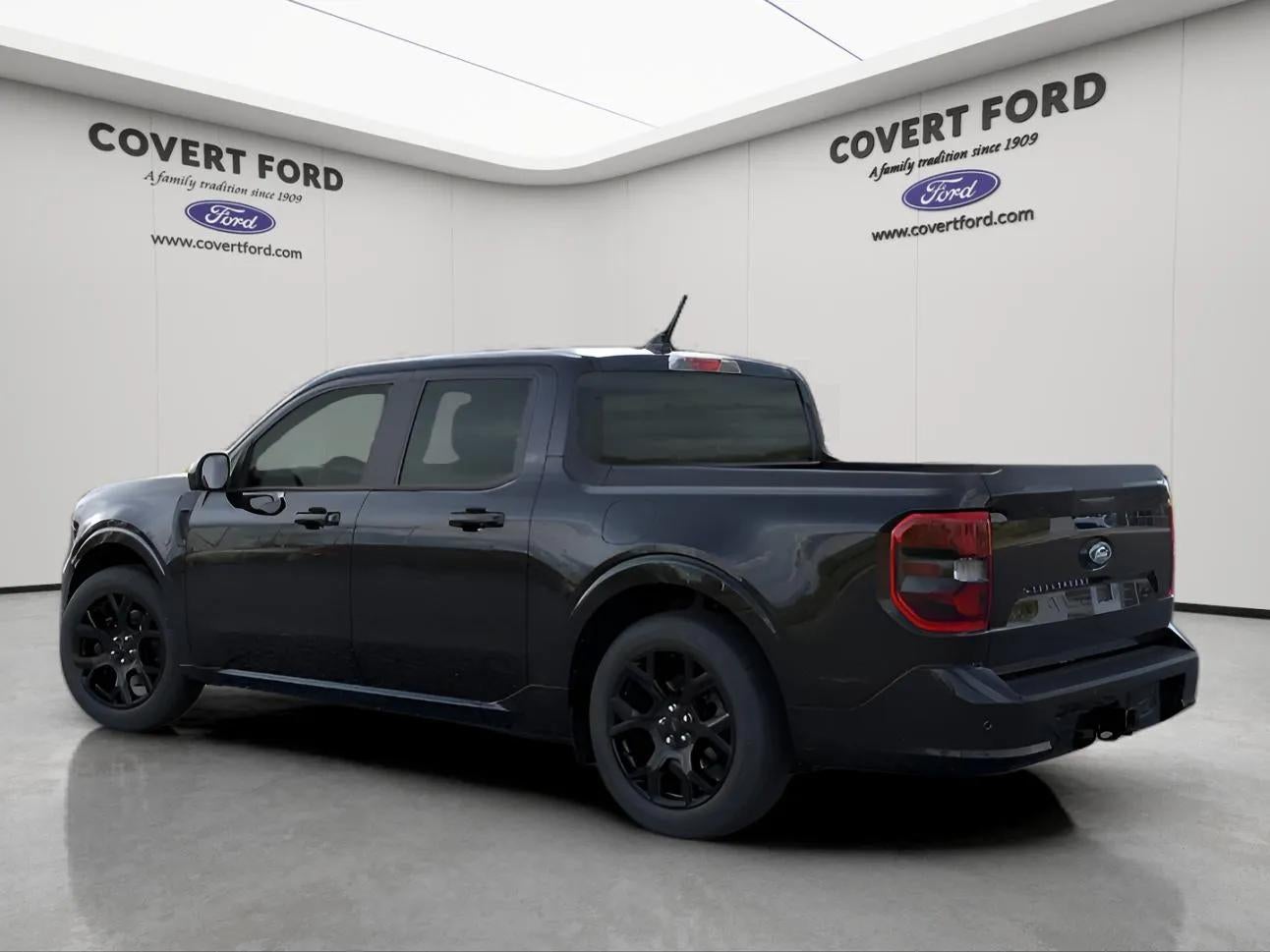 2026 Ford Maverick Lobo Standard