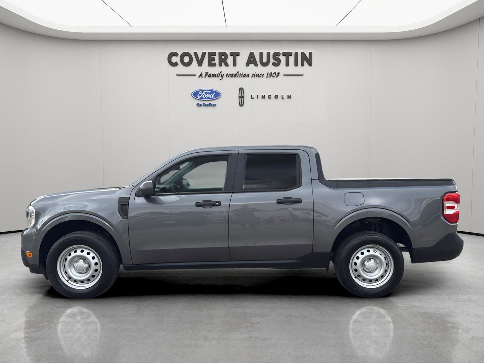 2023 Ford Maverick XL