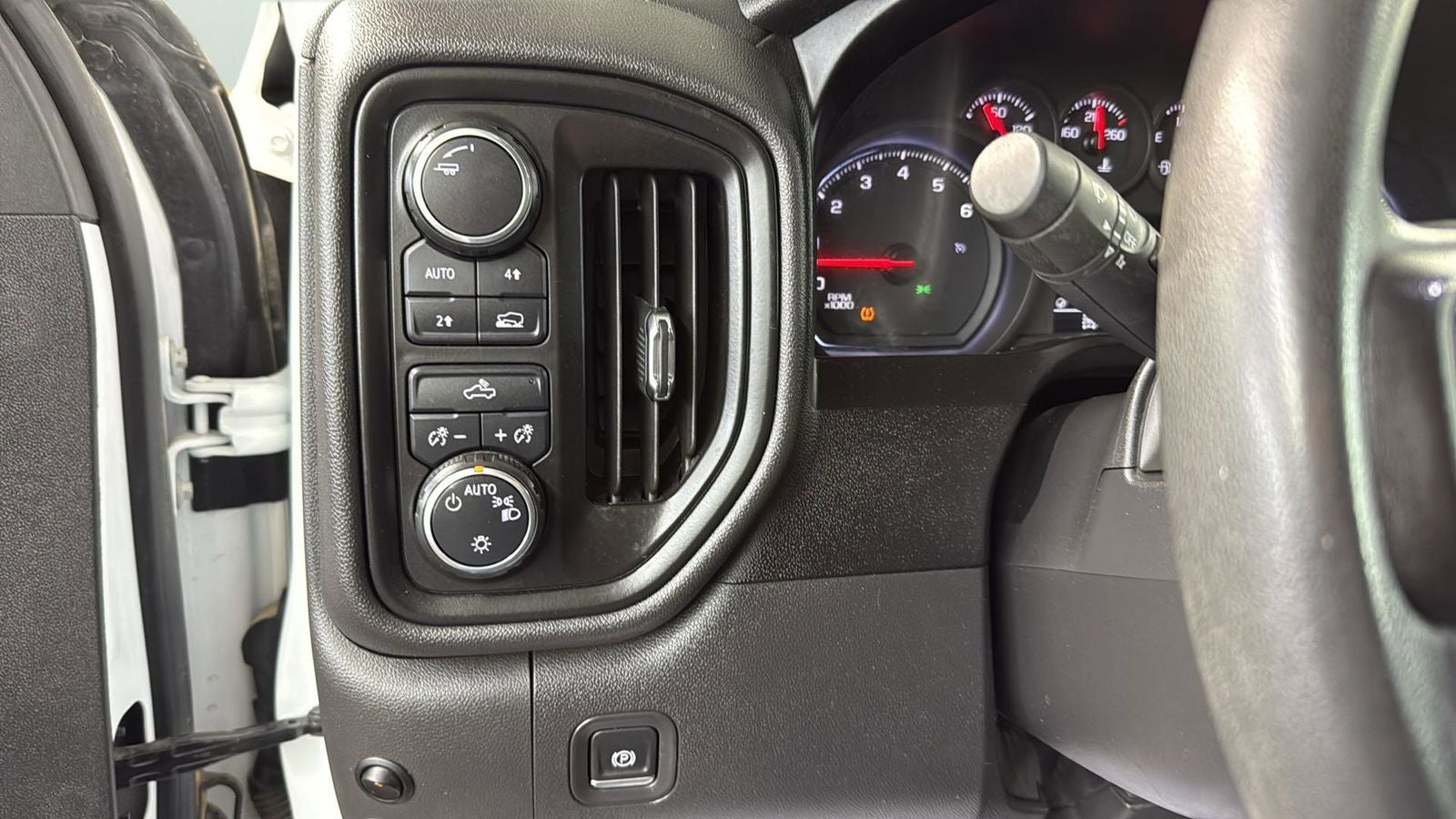 2020 Chevrolet Silverado 1500 WT