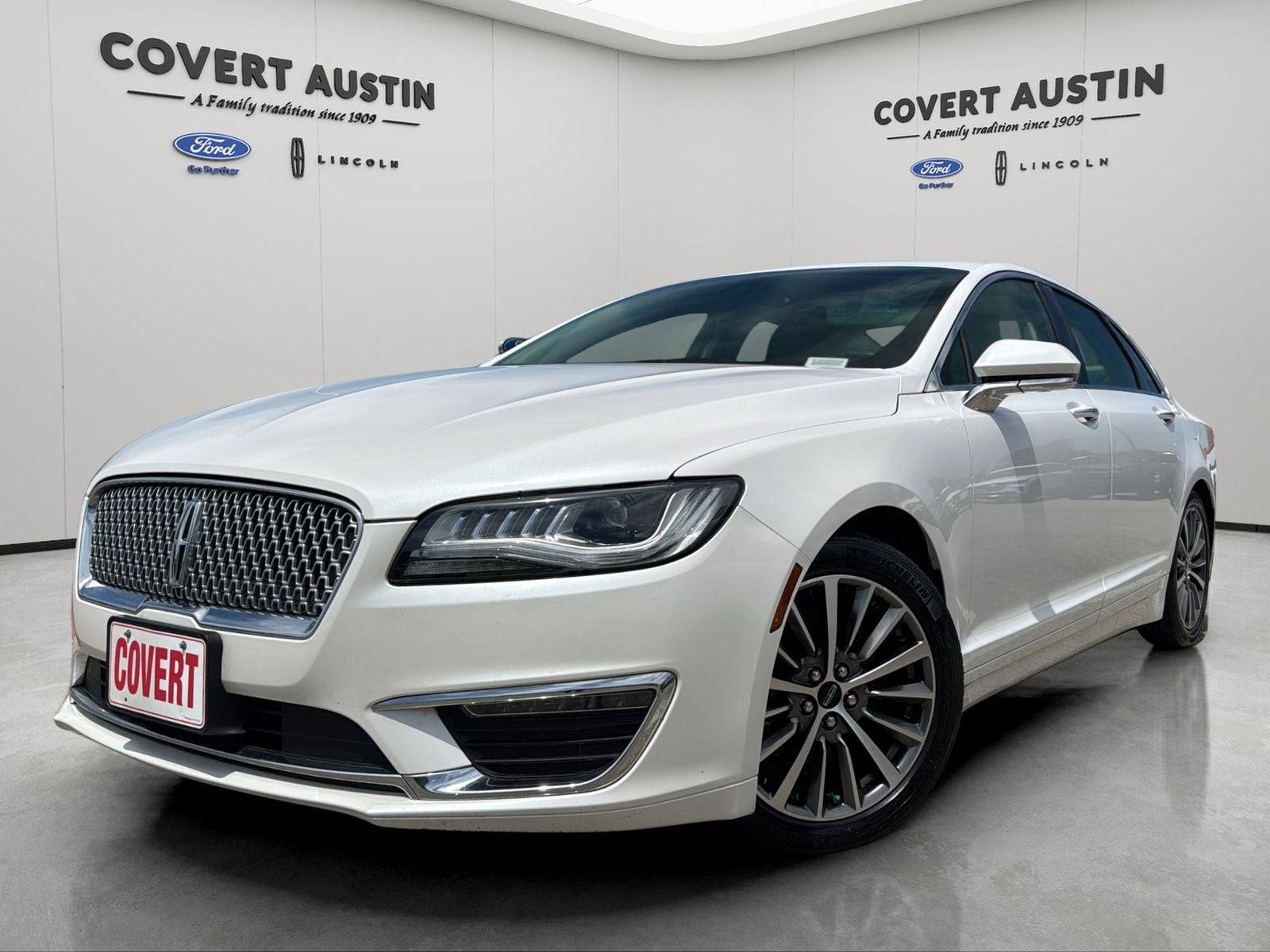 2019 Lincoln MKZ Base/Premiere FWD's photo