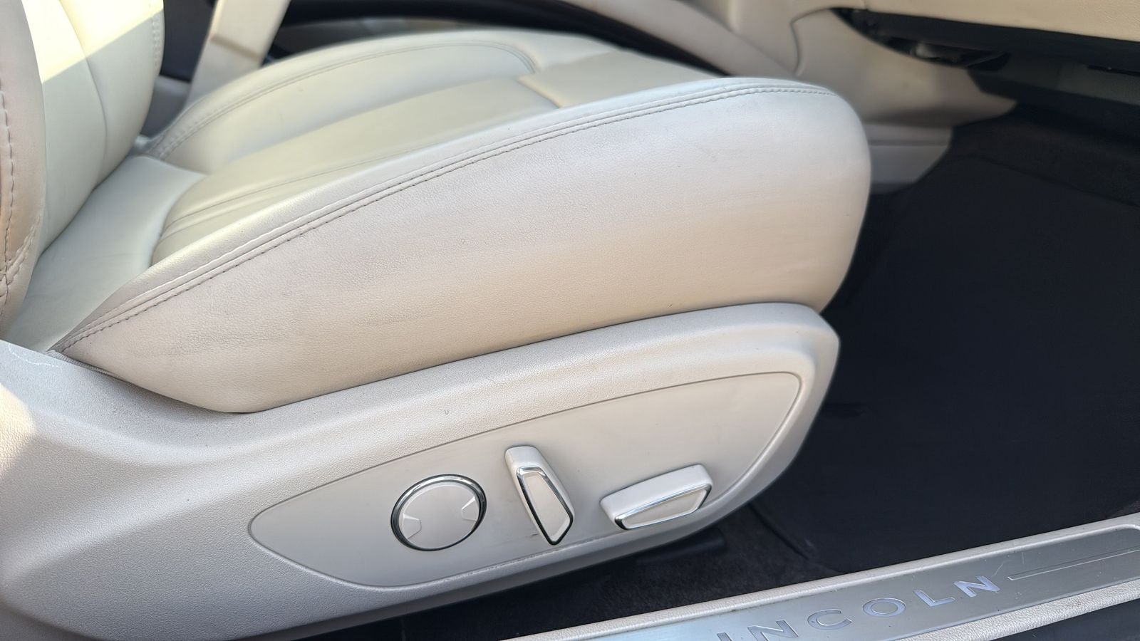 2017 Lincoln MKZ Hybrid Premiere