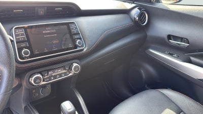 2019 Nissan Kicks SR