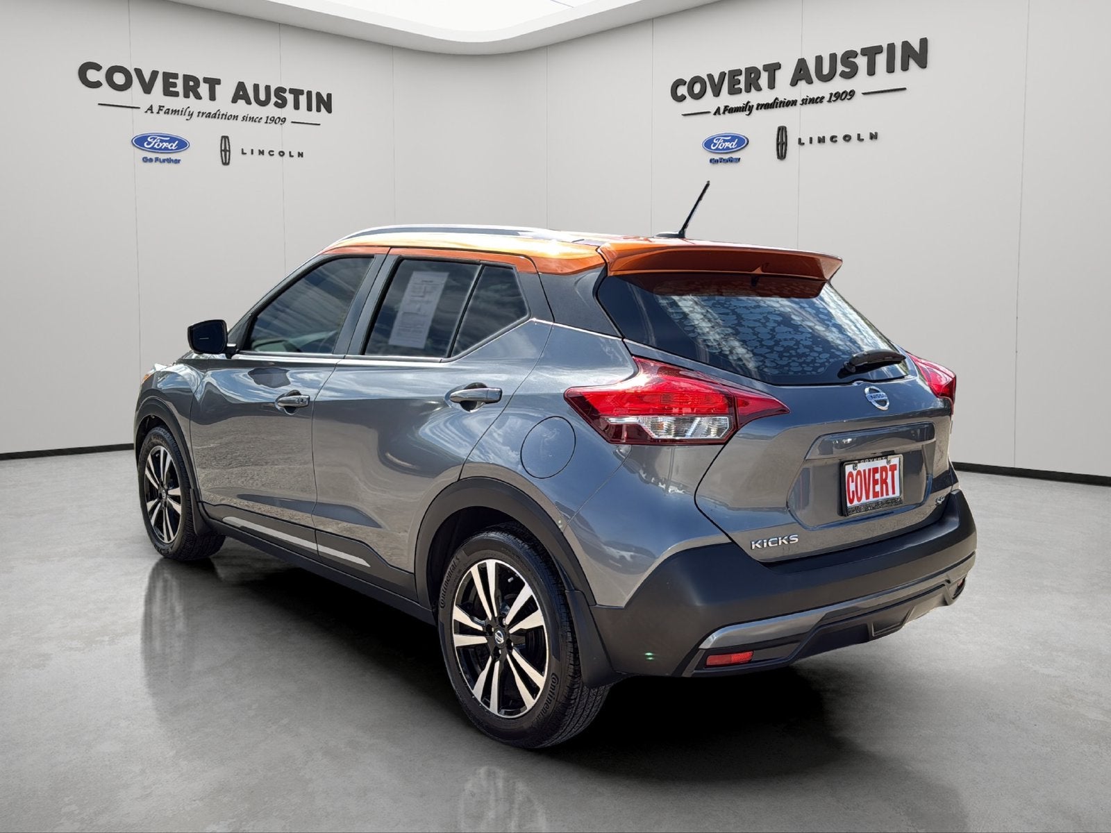 2019 Nissan Kicks SR