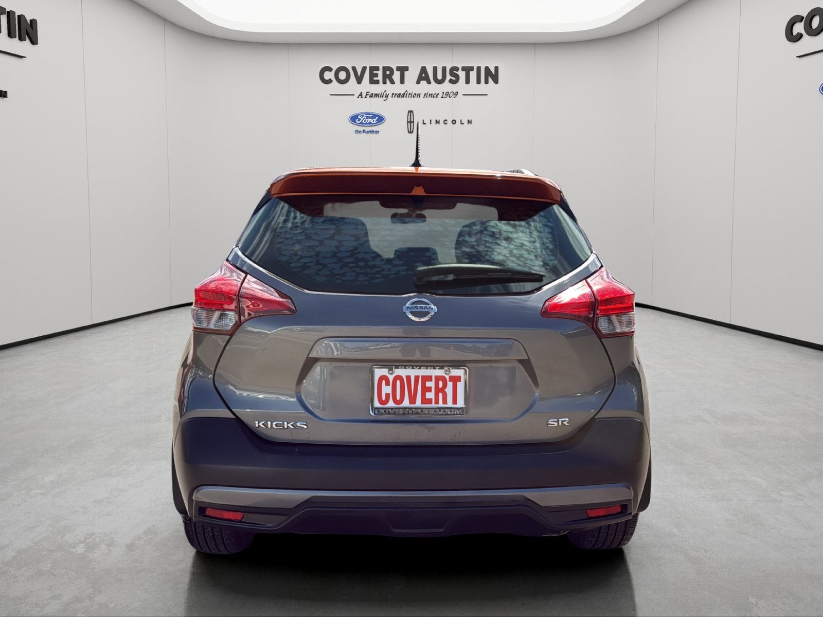 2019 Nissan Kicks SR