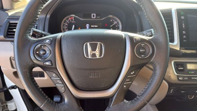 2016 Honda Pilot EX-L w/Rear Entertainment System