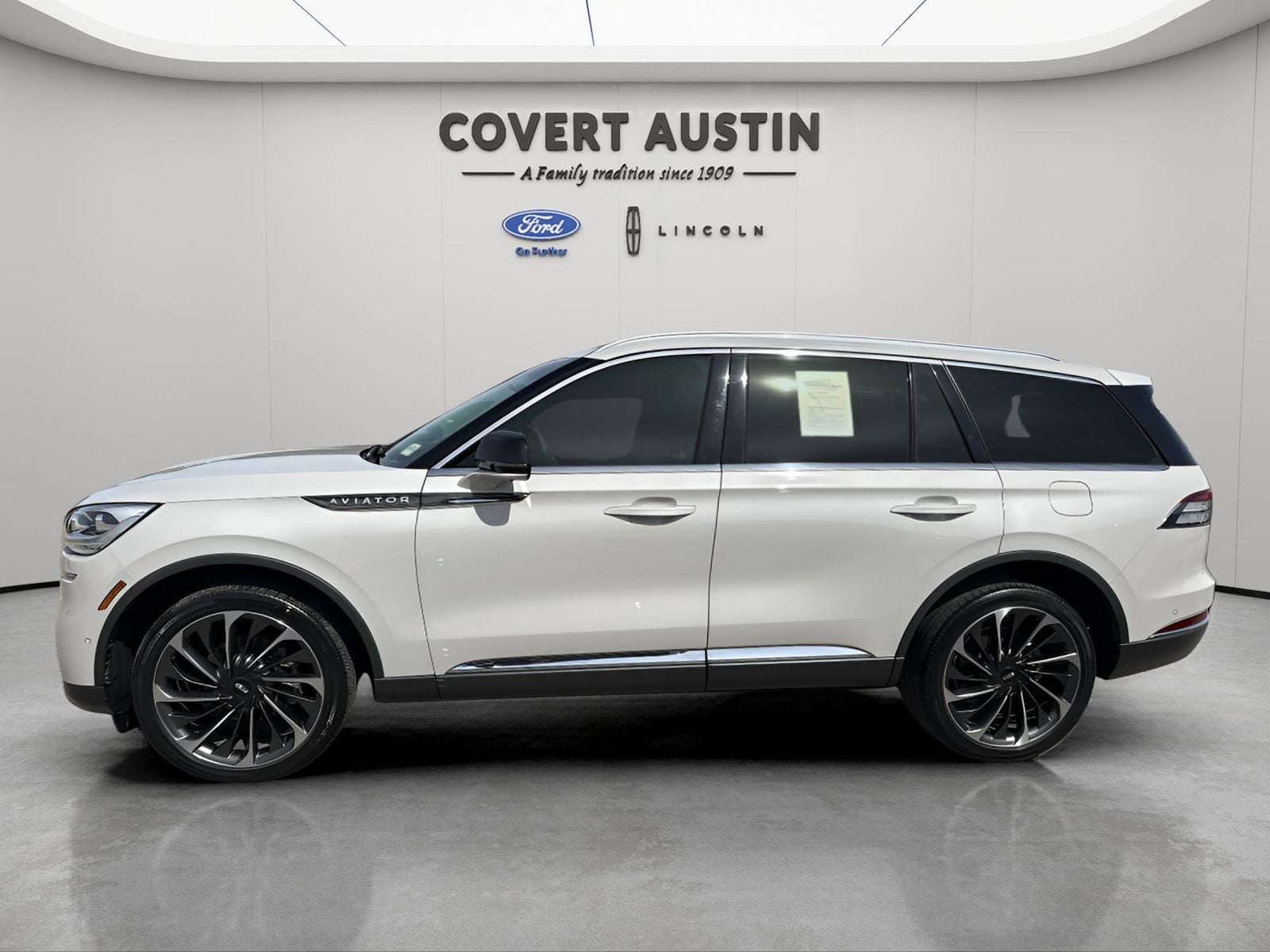 2023 Lincoln Aviator Reserve