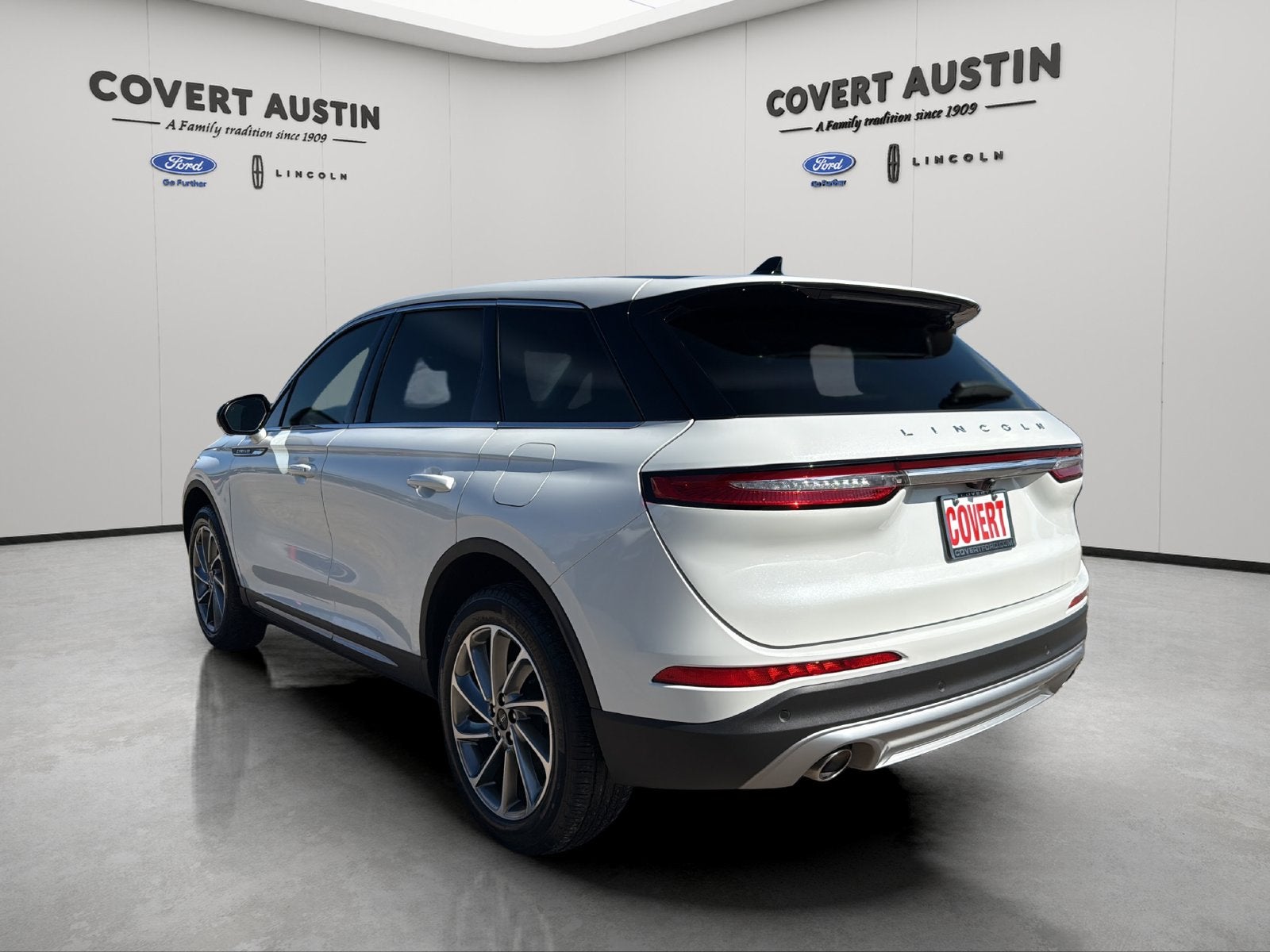 2024 Lincoln Corsair Premiere