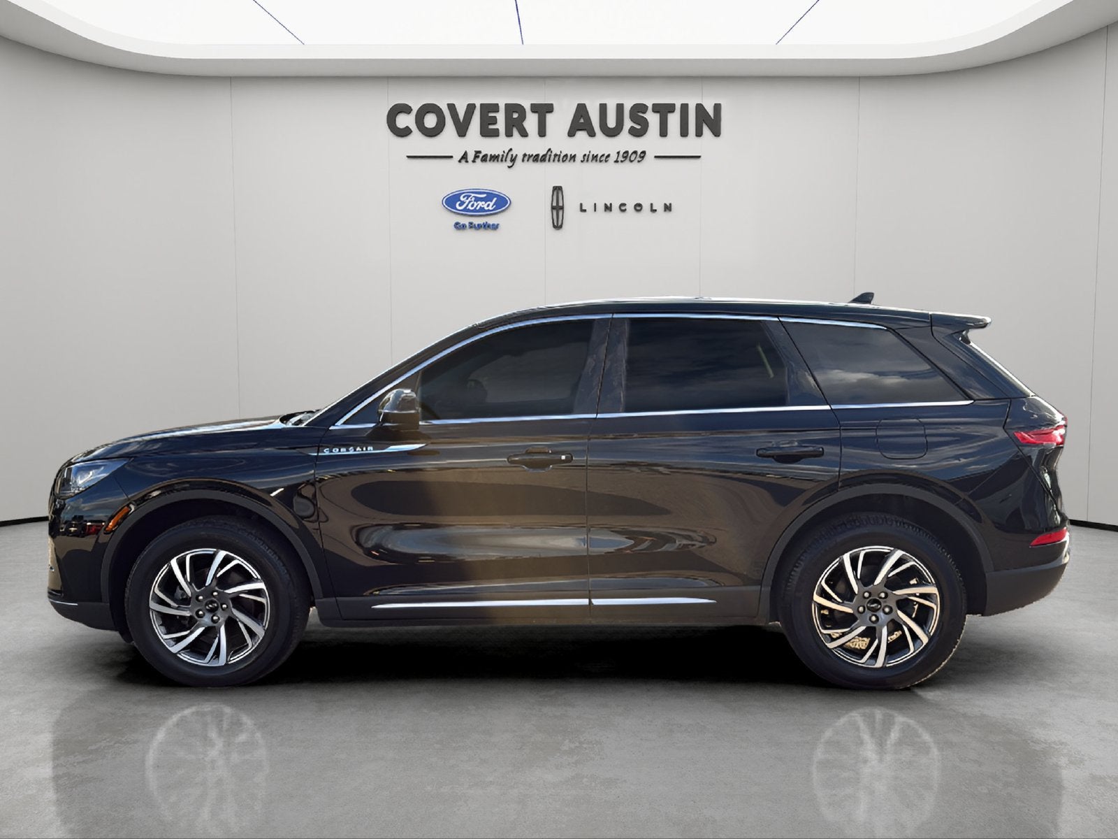 2024 Lincoln Corsair Premiere