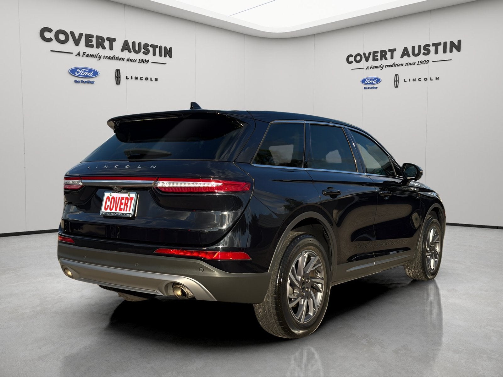 2024 Lincoln Corsair Premiere