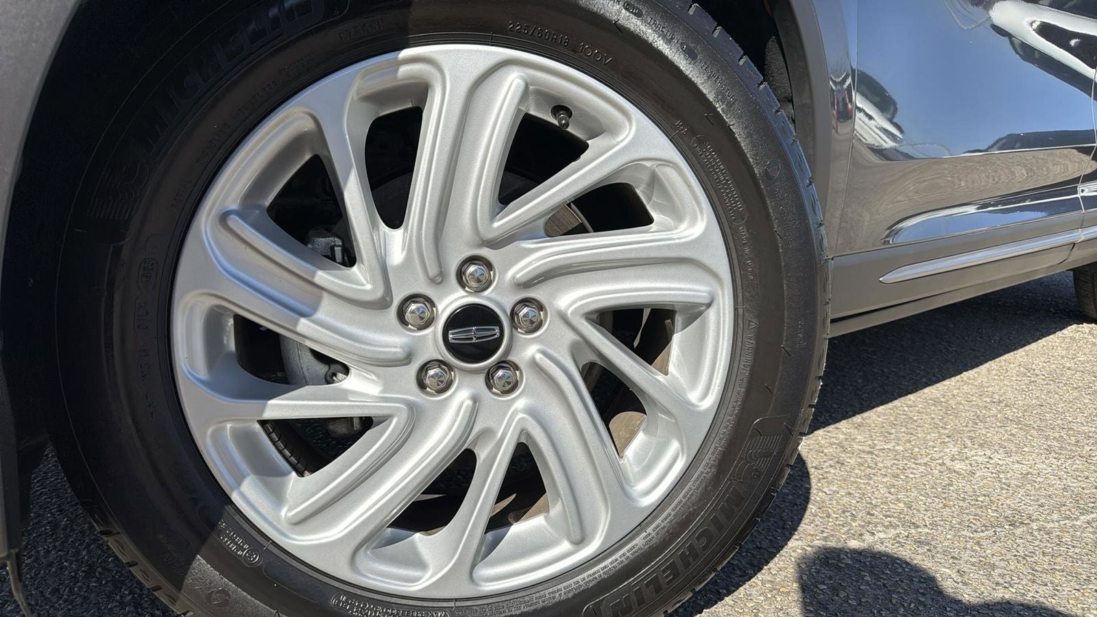 2024 Lincoln Corsair Premiere