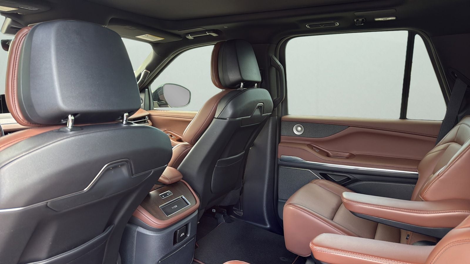 2025 Lincoln Navigator Reserve - Photo 28