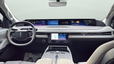 2026 Lincoln Navigator L Reserve