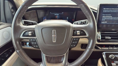 2022 Lincoln Navigator L Reserve