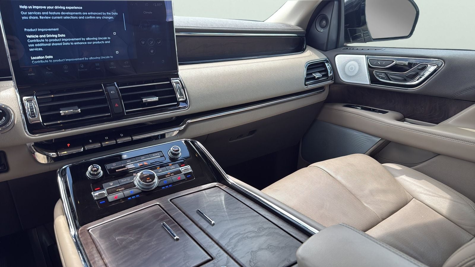 2022 Lincoln Navigator L Reserve