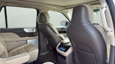 2022 Lincoln Navigator L Reserve