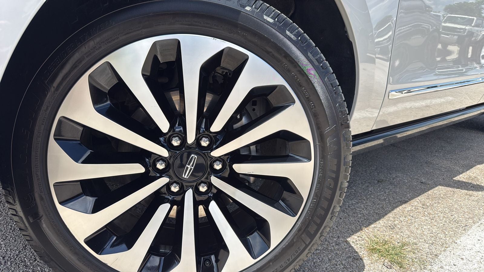 2022 Lincoln Navigator L Reserve