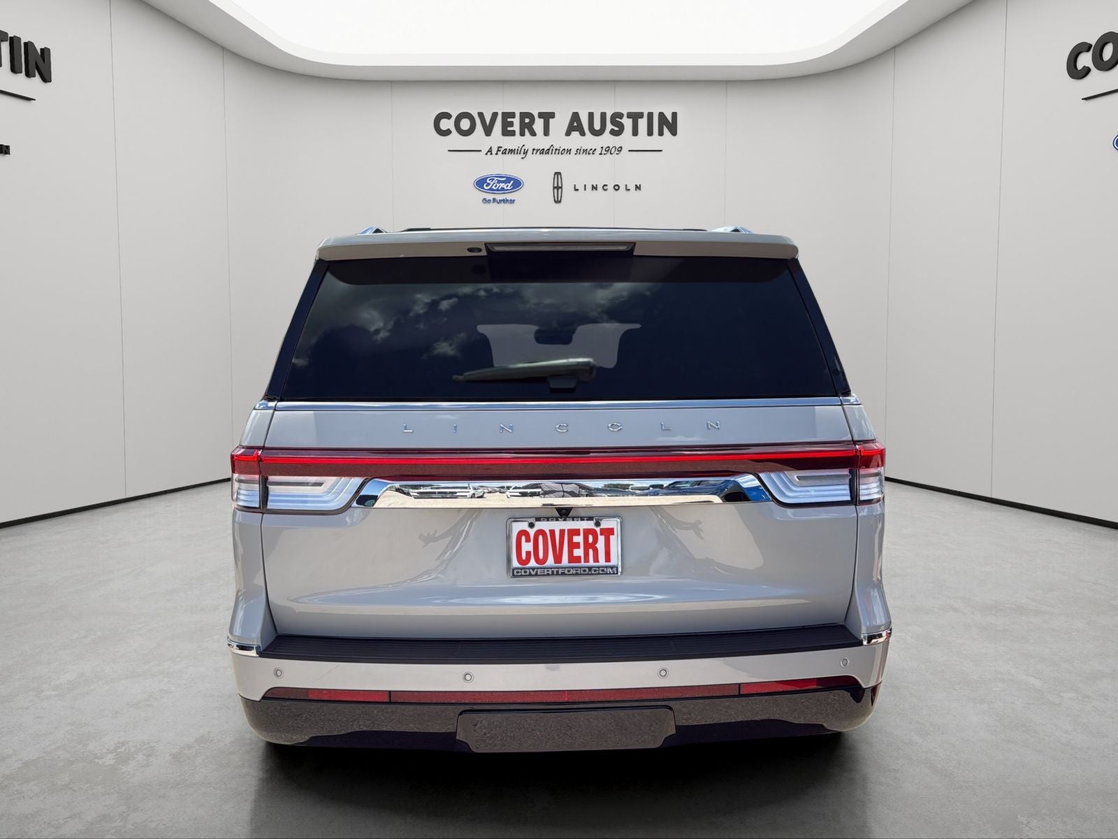 2022 Lincoln Navigator L Reserve