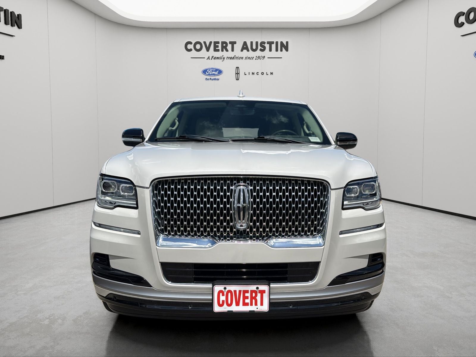 2022 Lincoln Navigator L Reserve