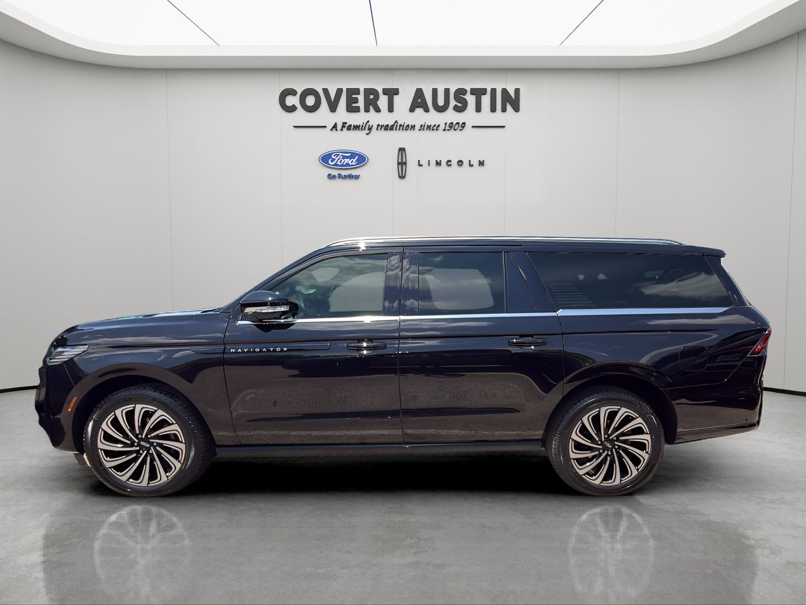 2025 Lincoln Navigator L Black Label