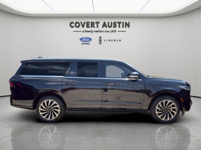 2025 Lincoln Navigator L Black Label