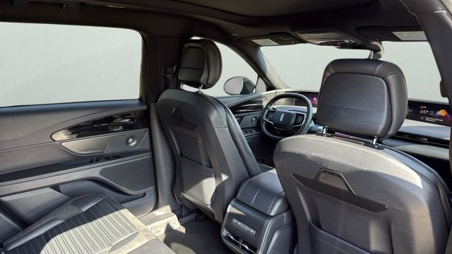 2024 Lincoln Nautilus Reserve