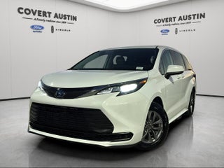2024 Toyota Sienna LE 8 Passenger