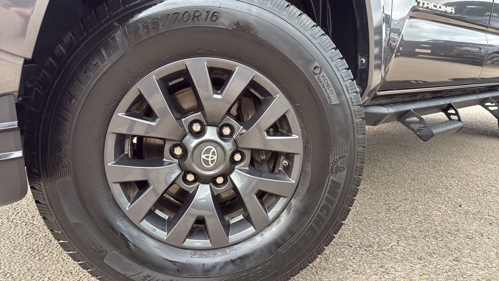 2020 Toyota Tacoma SR5