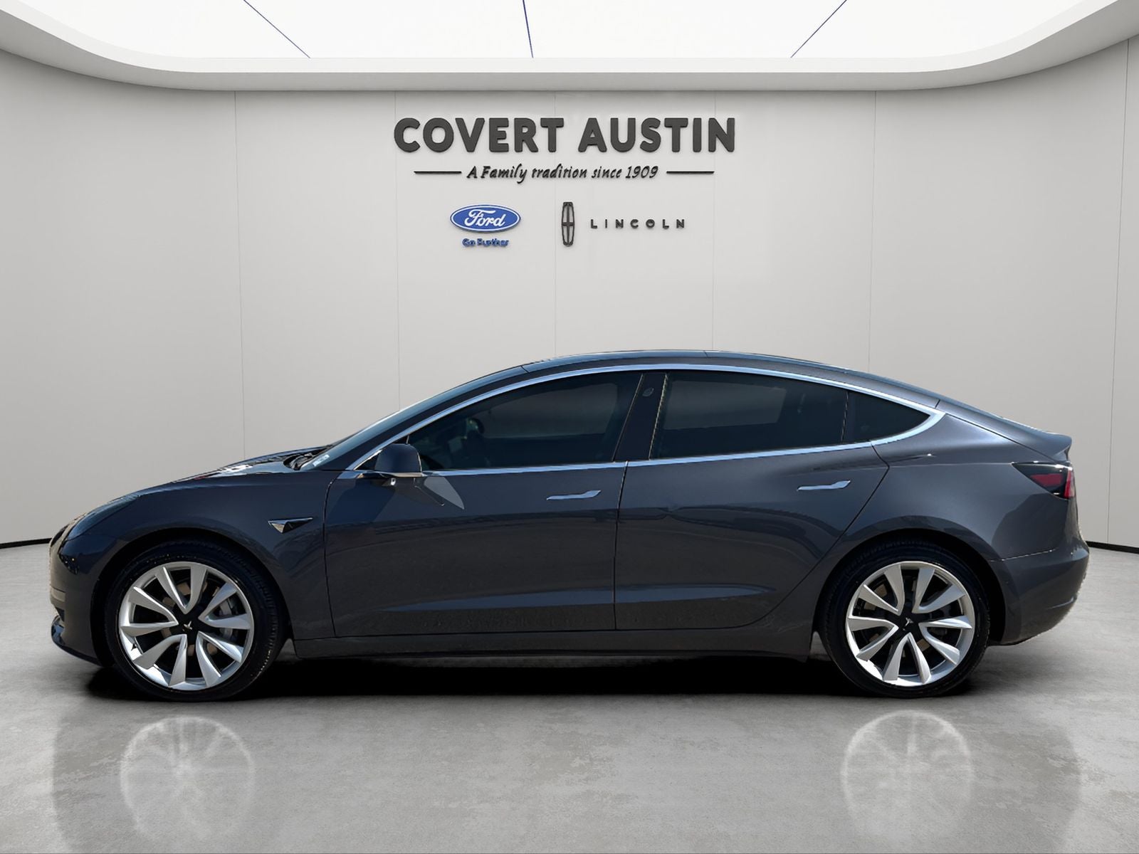 2019 Tesla Model 3 Standard Range Plus