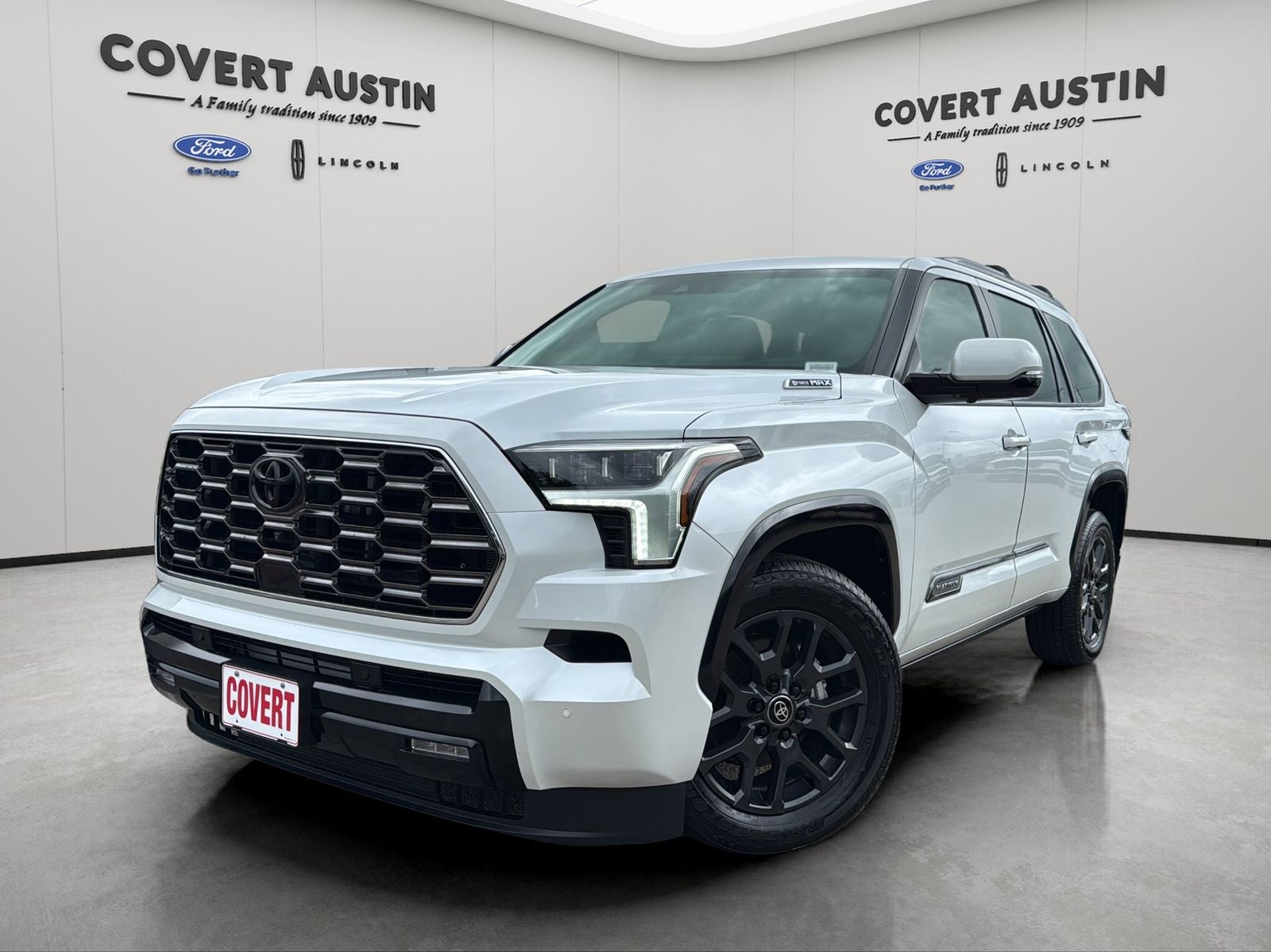 2025 Toyota Sequoia Platinum