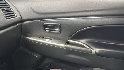 2025 Mitsubishi Outlander Sport 2.0 SE