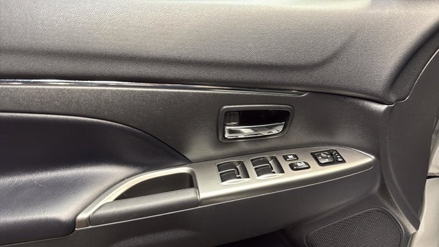 2025 Mitsubishi Outlander Sport 2.0 SE