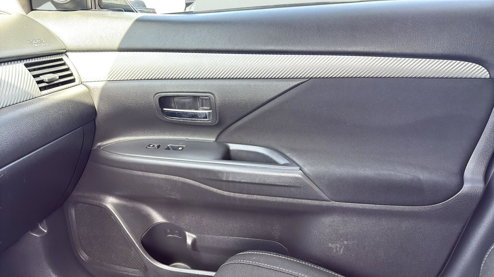 2018 Mitsubishi Outlander ES