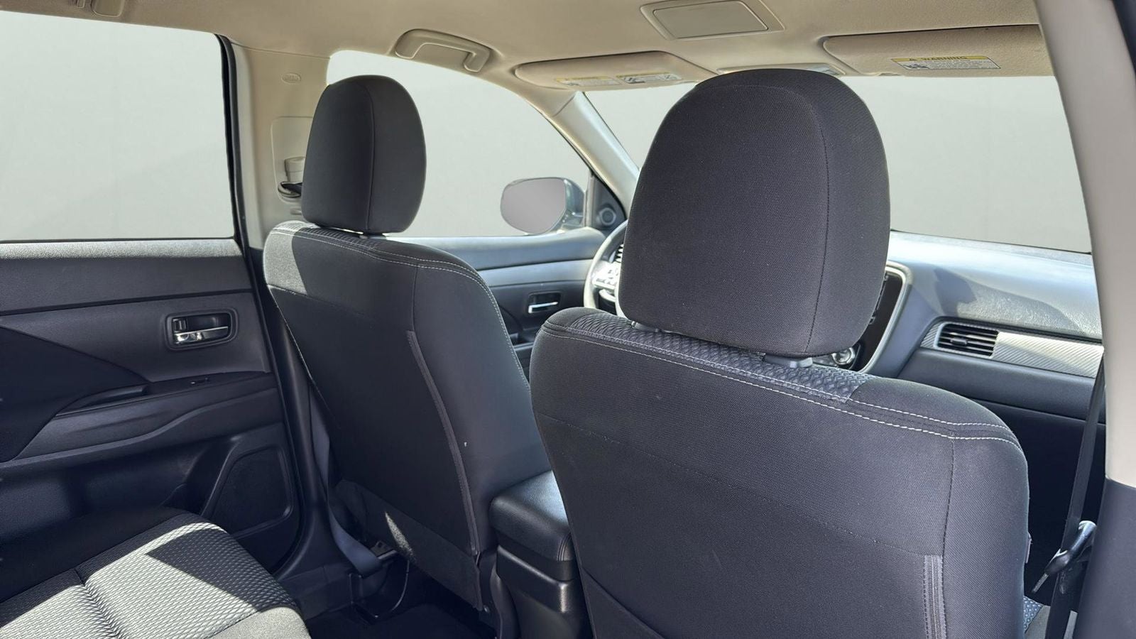 2018 Mitsubishi Outlander ES