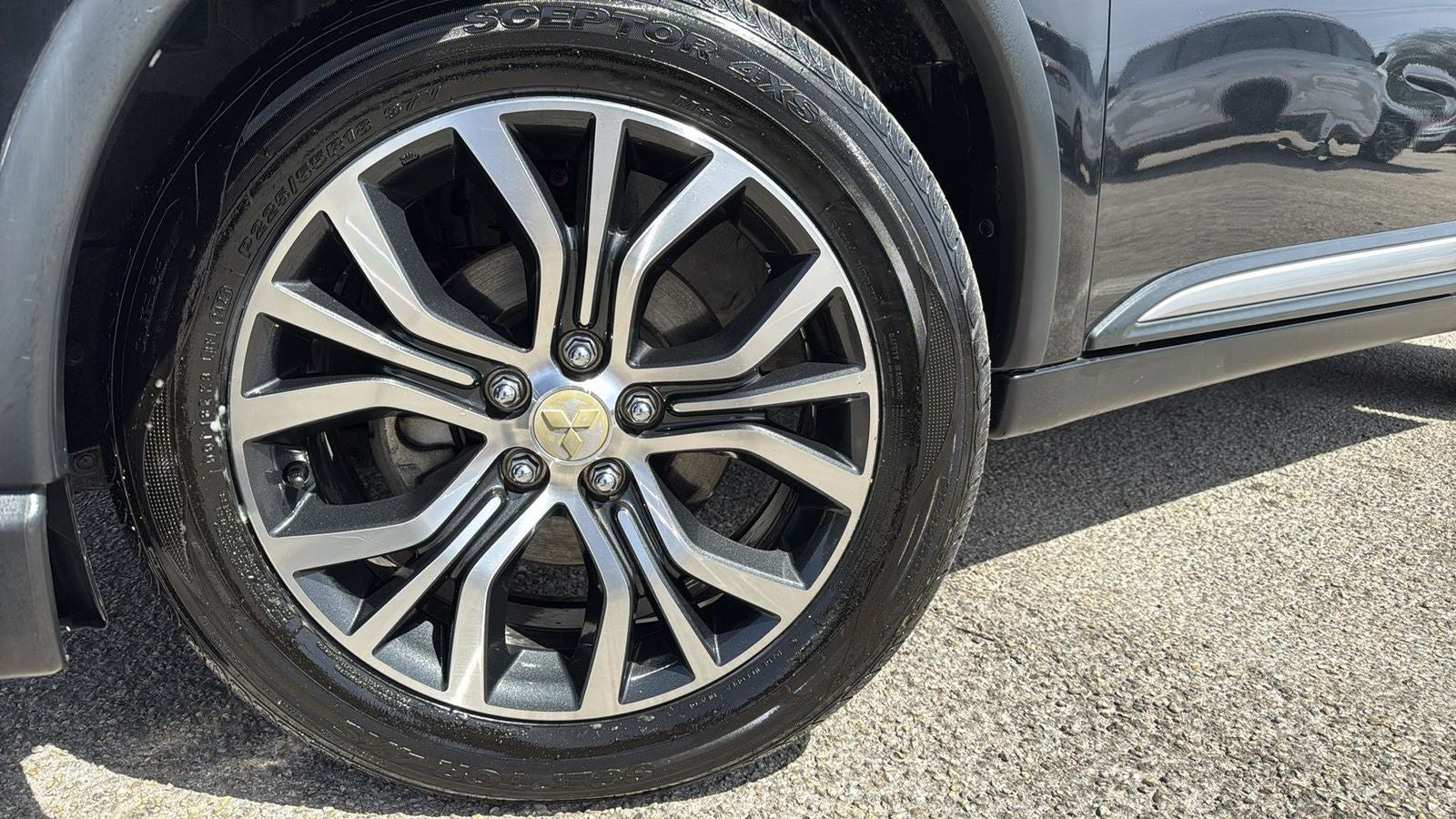 2018 Mitsubishi Outlander ES