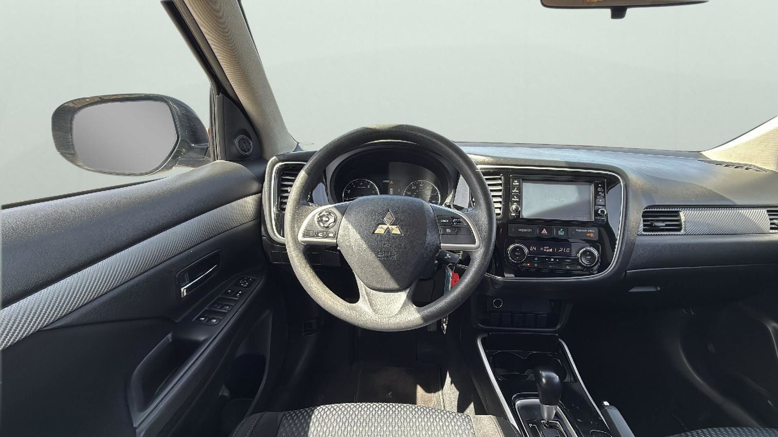 2018 Mitsubishi Outlander ES