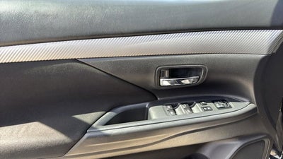 2018 Mitsubishi Outlander ES