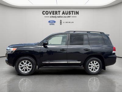 2018 Toyota Land Cruiser Base