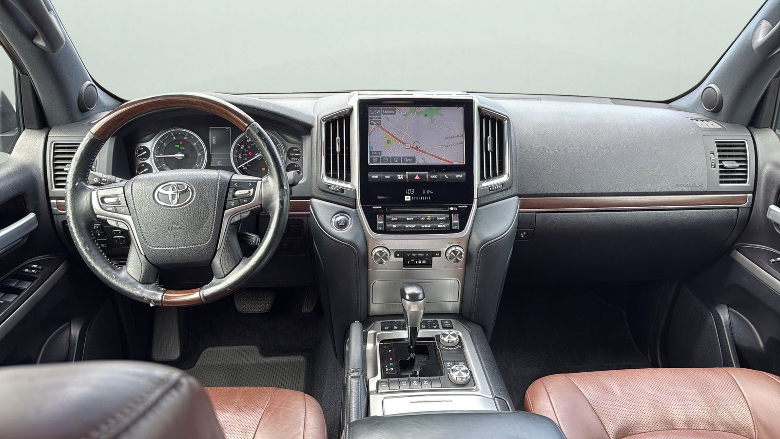 2018 Toyota Land Cruiser Base