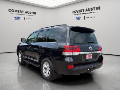 2018 Toyota Land Cruiser Base